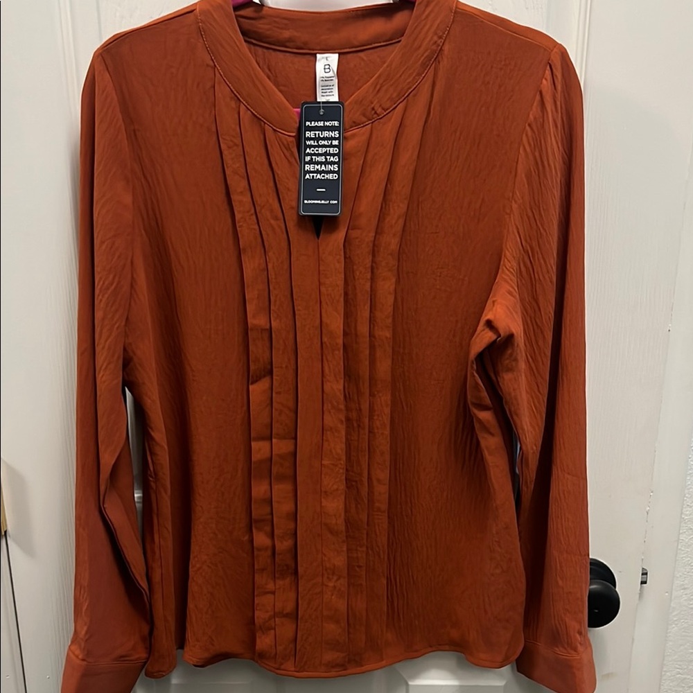 Blooming Jelly Women's Rust Top-Size Large